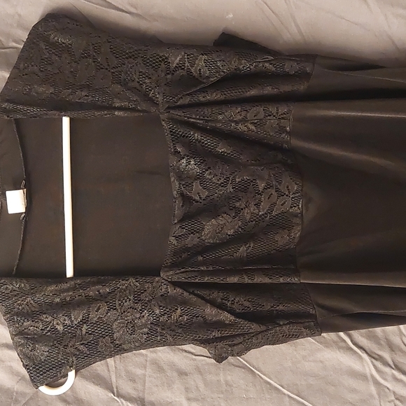 Venus Black spandex  and sparkle lace dress never worn..sat in closet..sz LG but - Picture 2 of 3